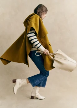 Cape Donovan-Sezane Outlet