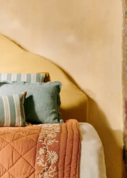 Courtepointe Brodée-Sezane Best