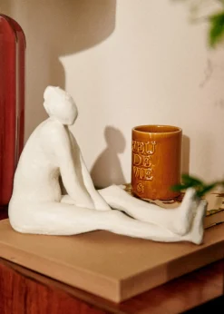 Sculpture Guénolée Courcoux - Femme Jambes Allongées Grand Modèle-Sezane Cheap